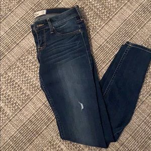 Hollister jeans